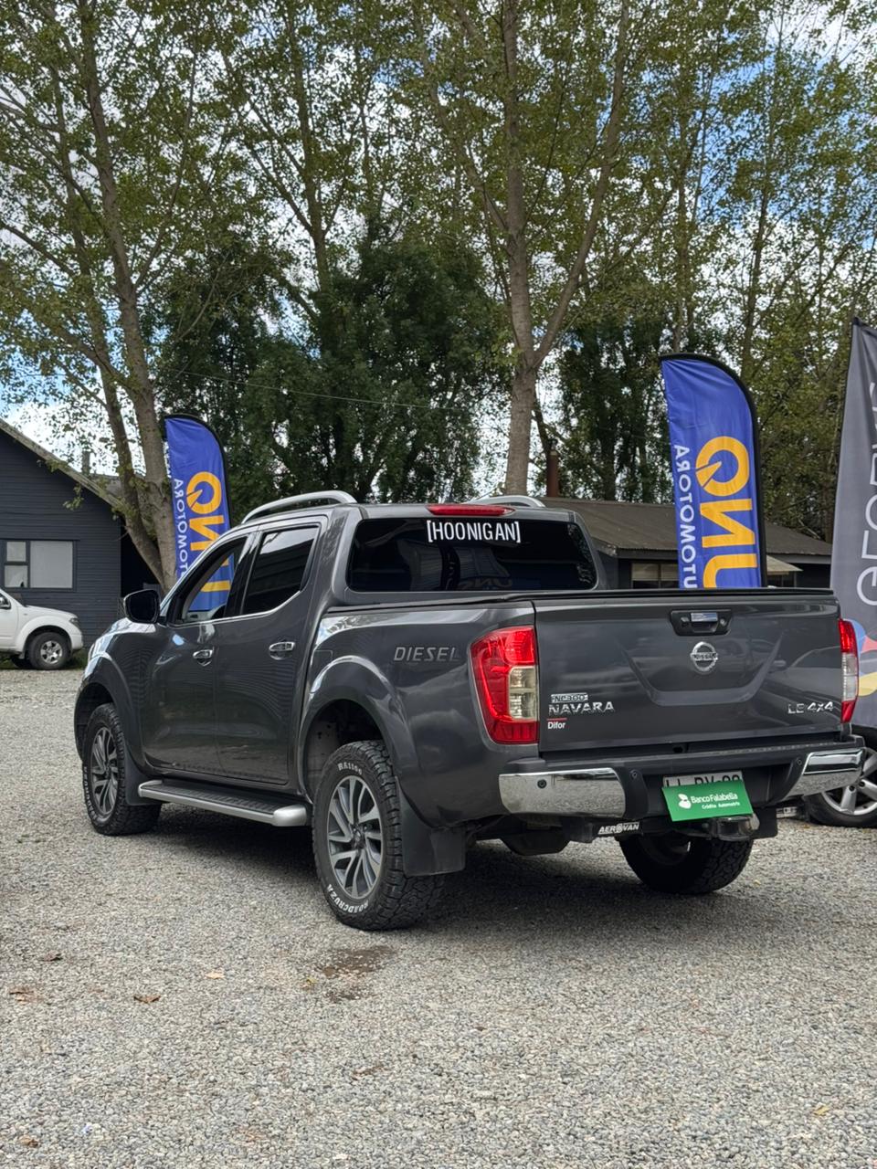 NP300 4x4 LE Automática