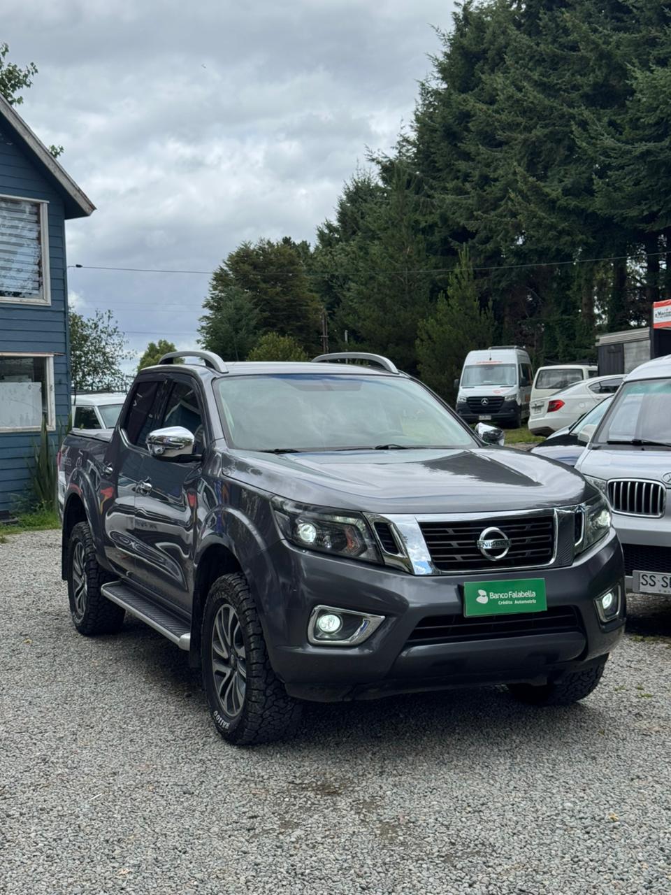 NP300 4x4 LE Automática