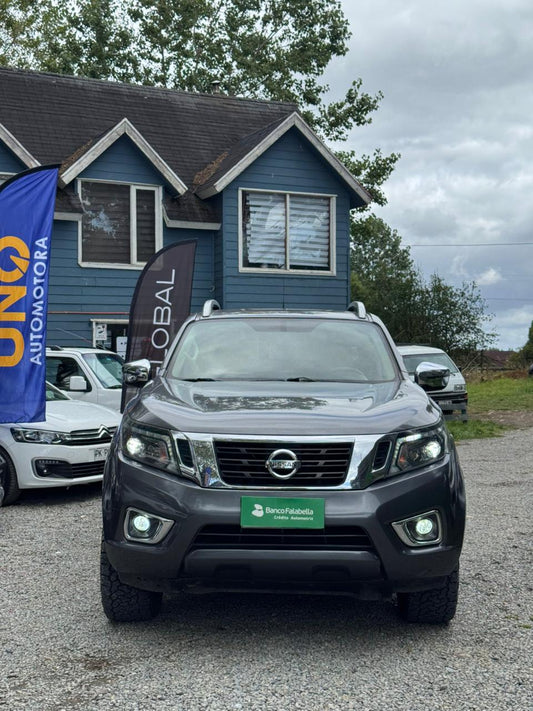 NP300 4x4 LE Automática