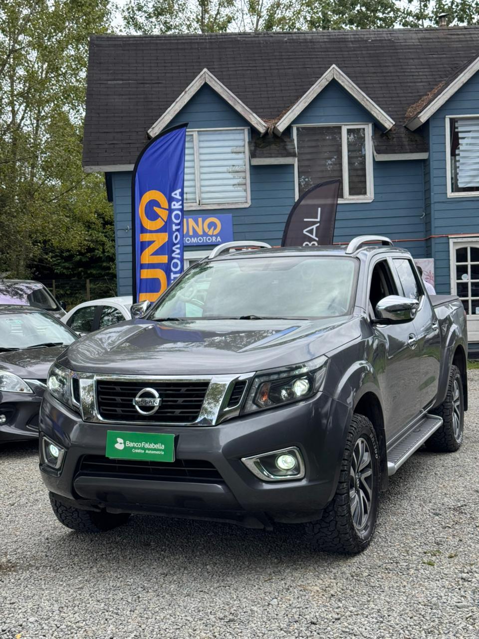 NP300 4x4 LE Automática