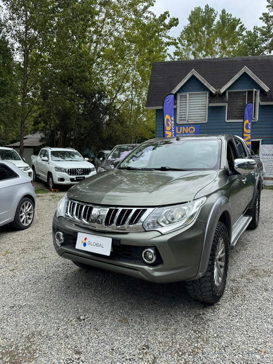 Mitsubishi L200 Dakar 2017 automático