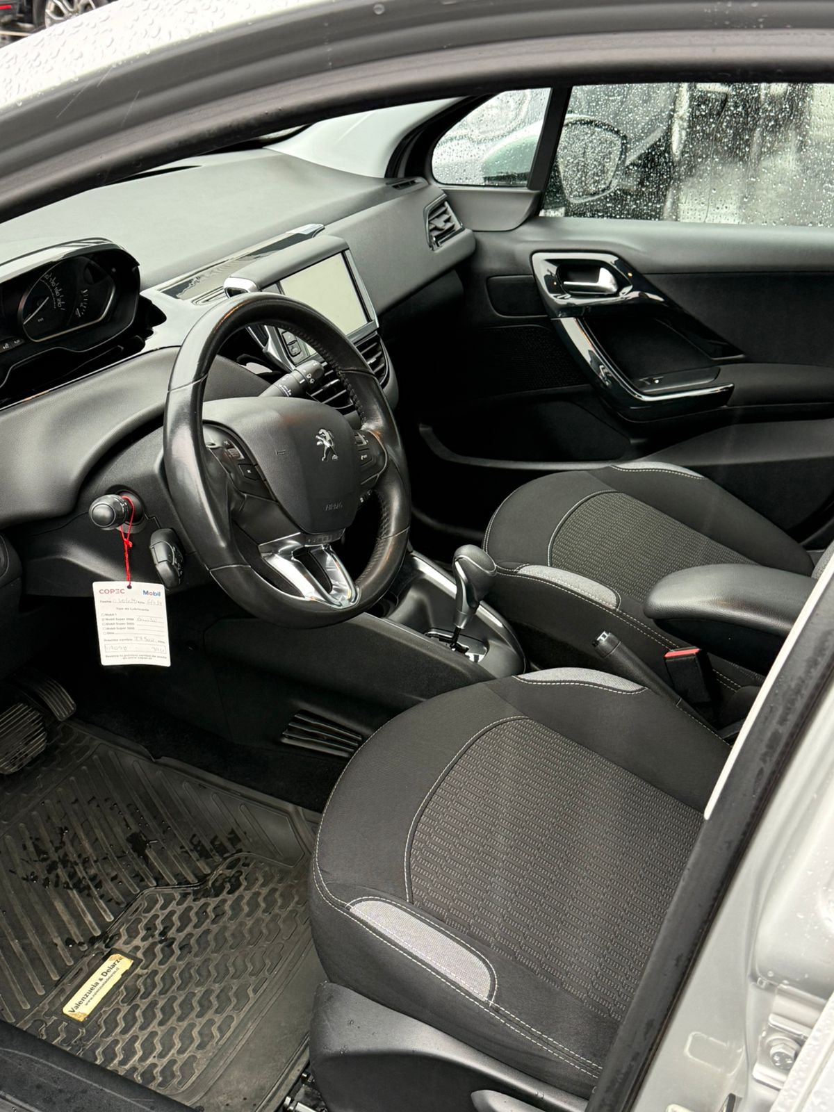 Peugeot 208 1.2 2017