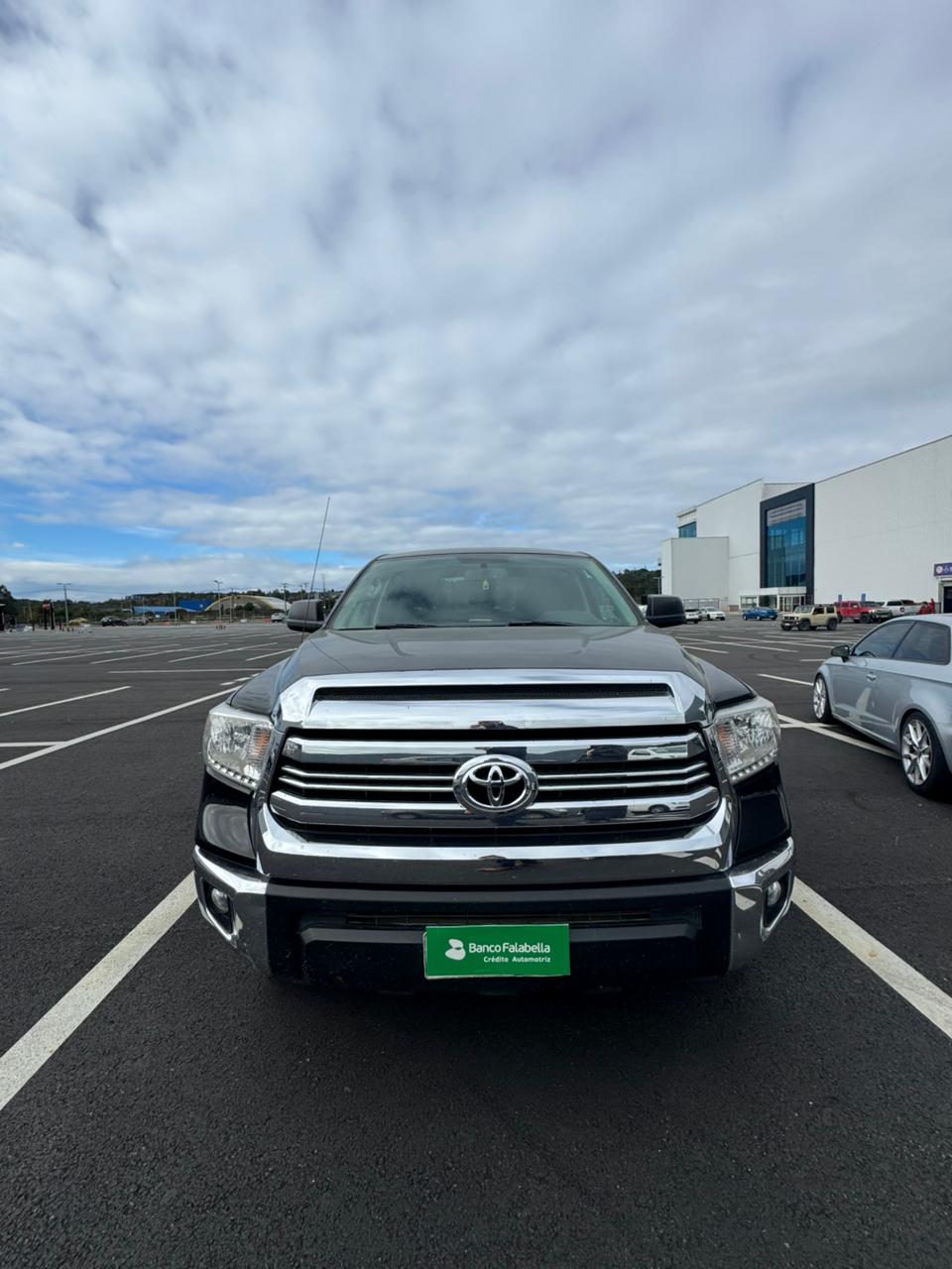Toyota Tundra 5.7 4x4 2017