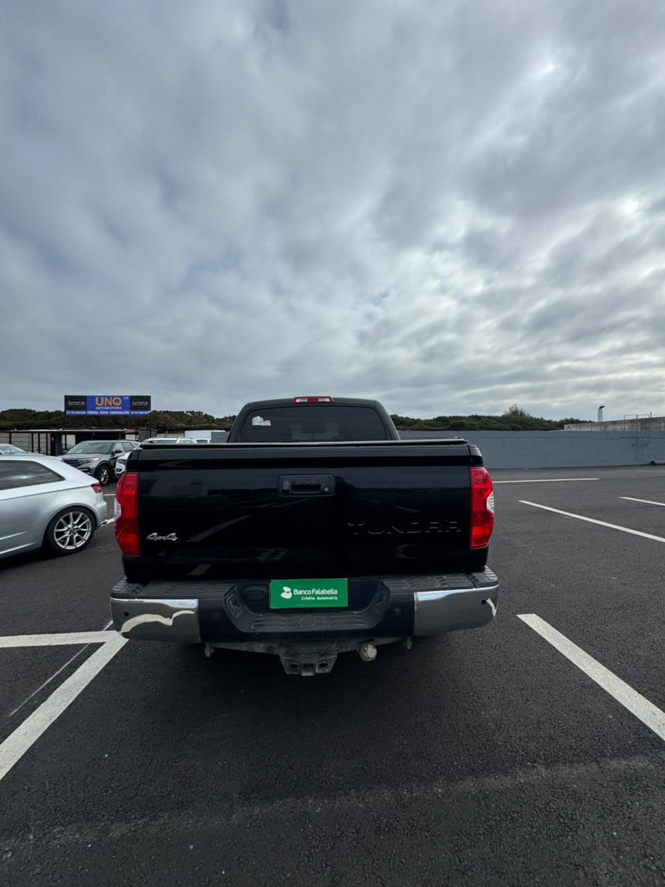 Toyota Tundra 5.7 4x4 2017