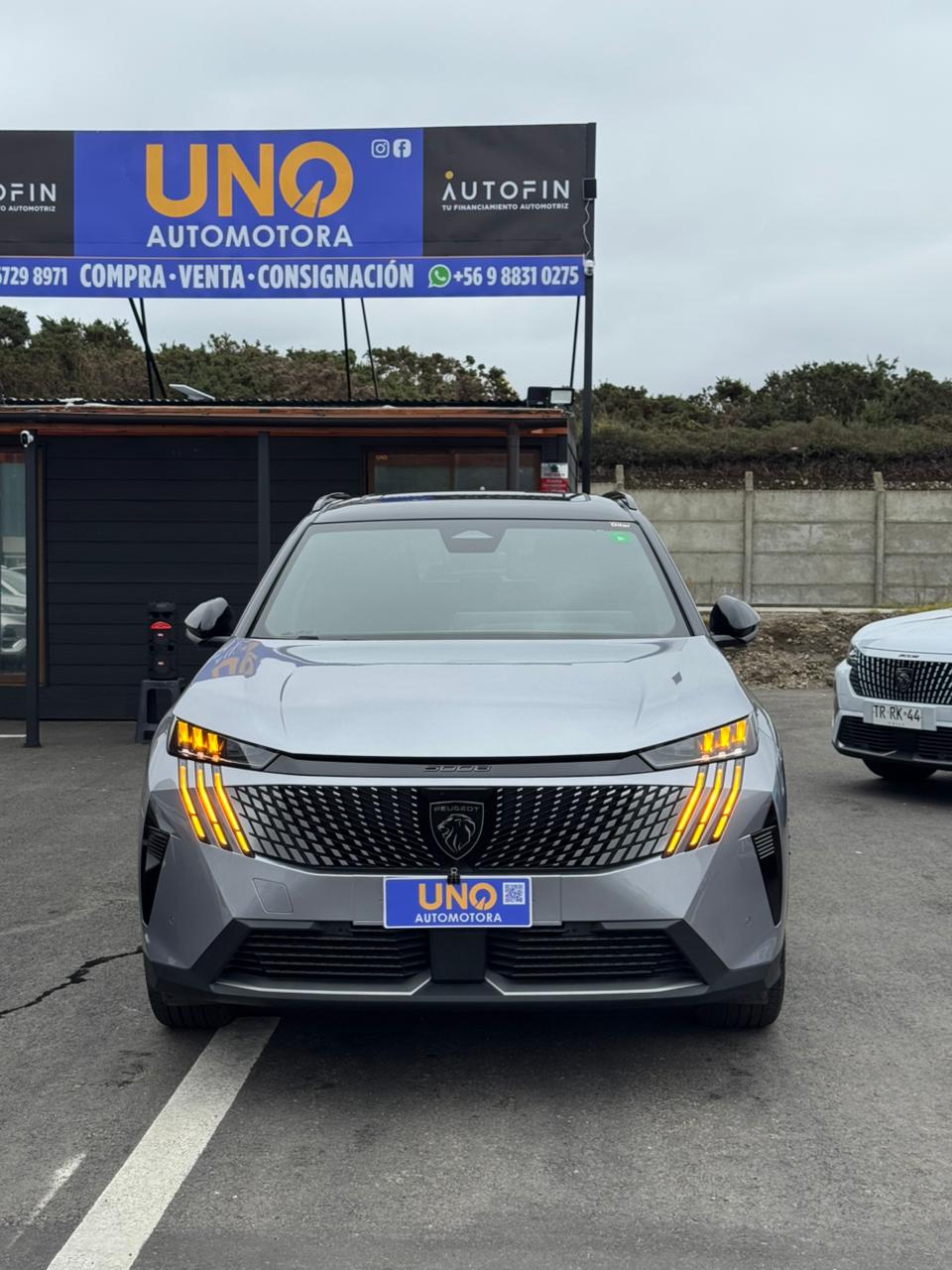 Peugeot 5008 hibrido