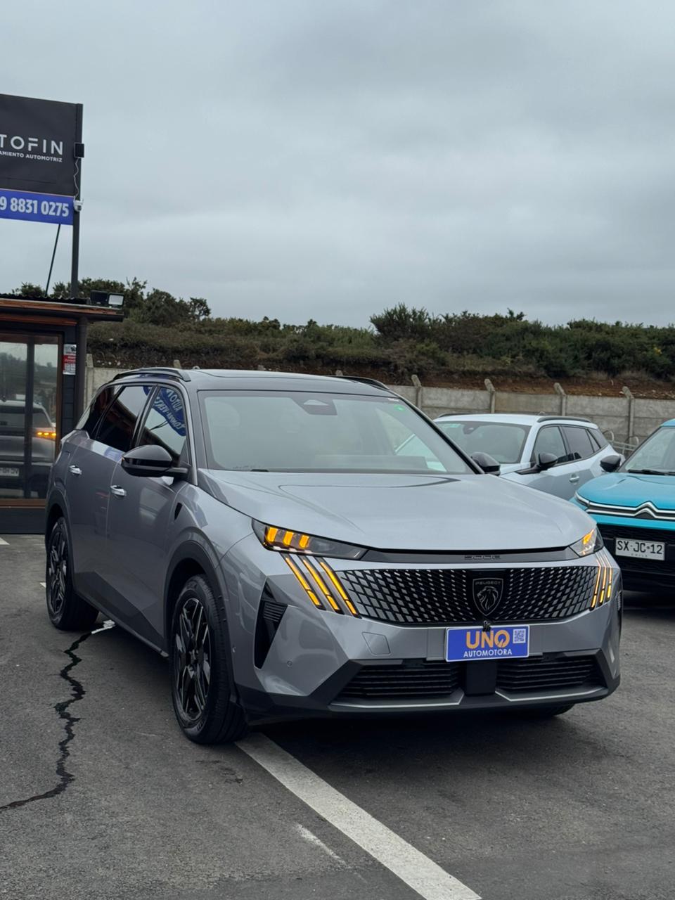 Peugeot 5008 hibrido