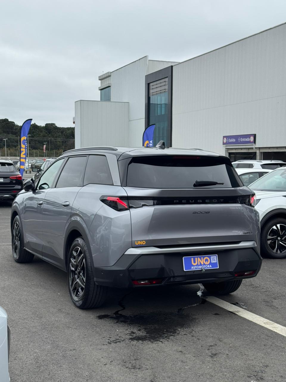 Peugeot 5008 hibrido