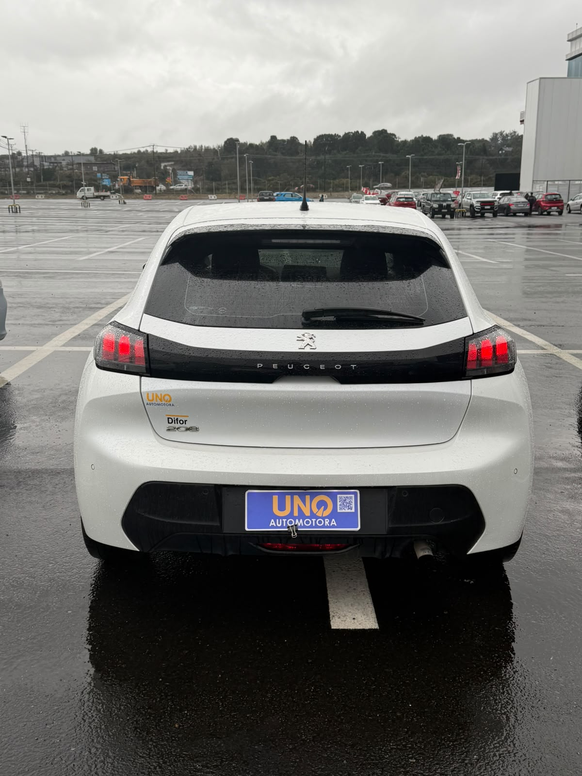 Peugeot 208 2021