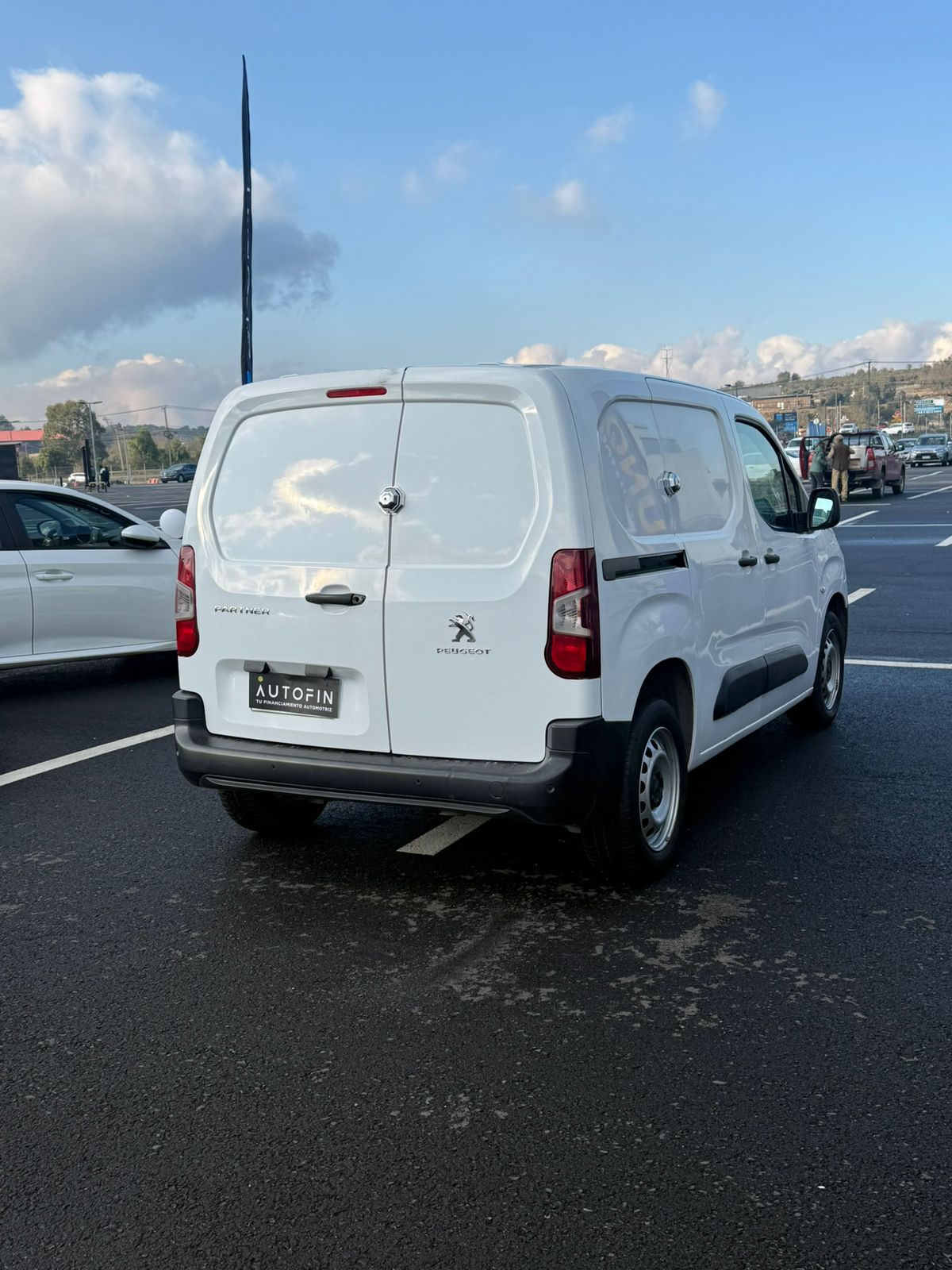 Peugeot Partner 2023