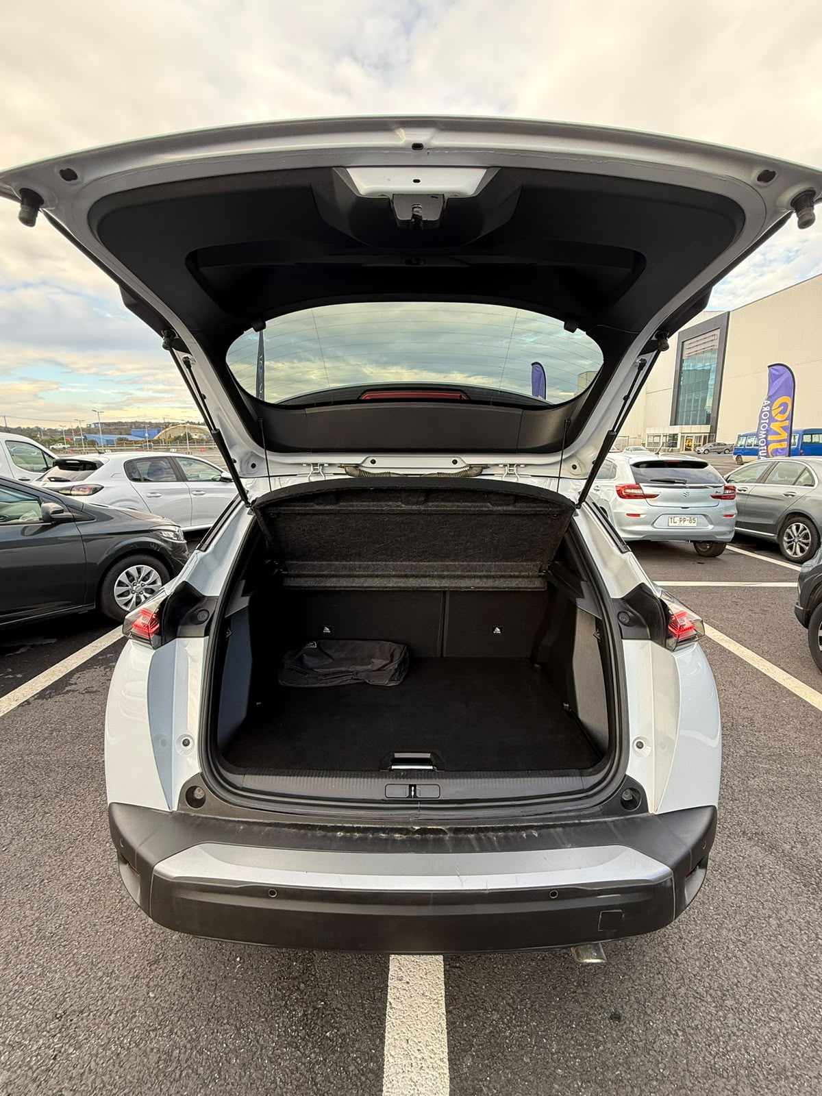 Peugeot 2008 Automatico Diesel